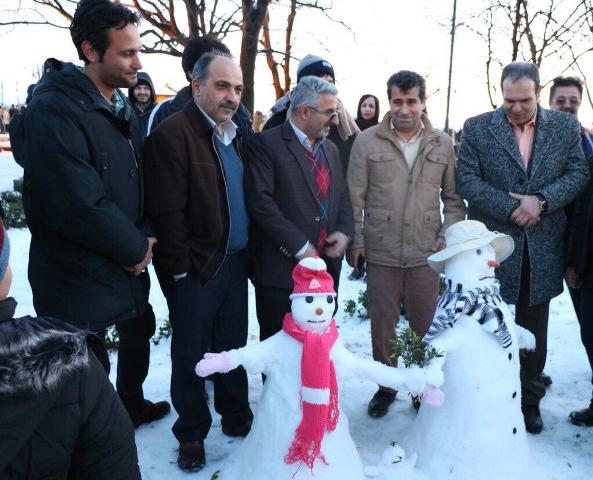 جشنواره آدم برفی لاهیجان با استقبال بی نظیر مردم برگزار شد